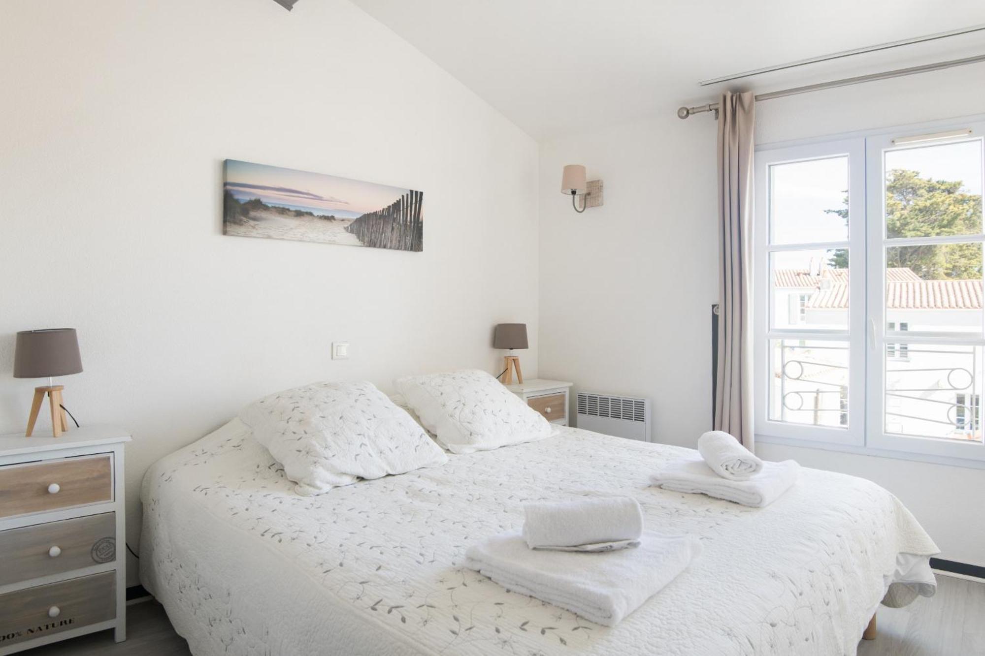 Appartement Valene La Flotte Exterior photo
