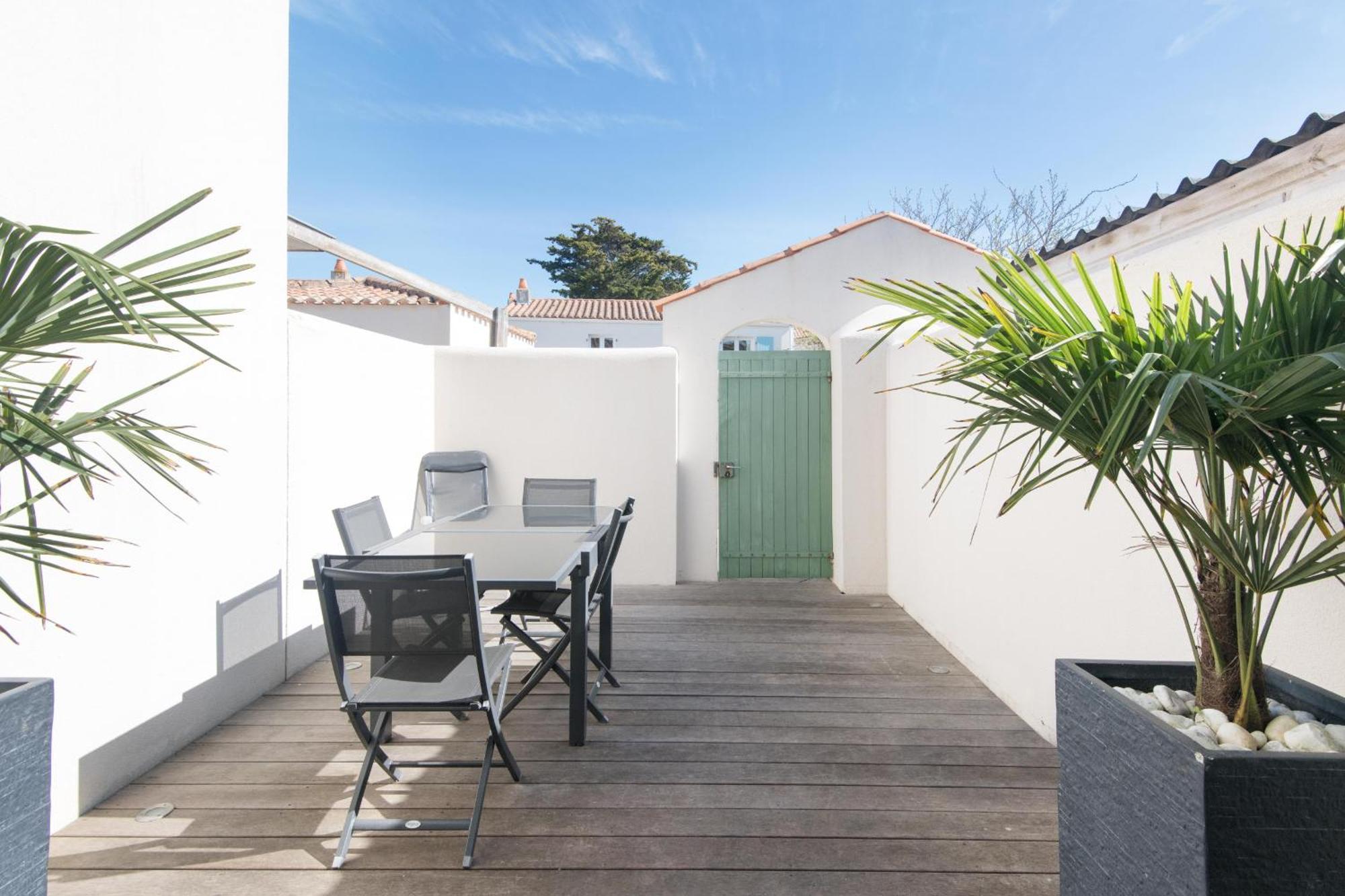 Appartement Valene La Flotte Exterior photo